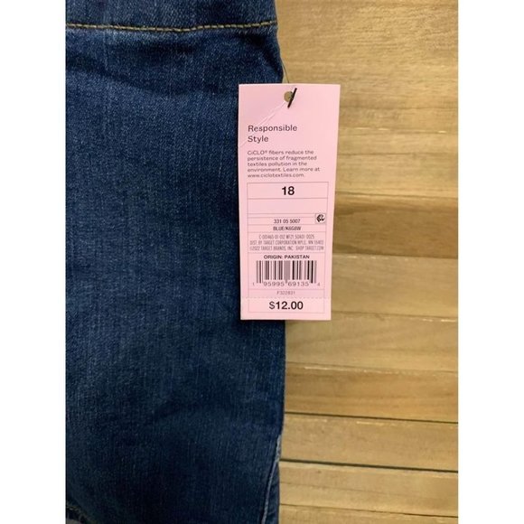 NWT Wild Fable Hishest Rise Denim Shorts Womens Plus Size 18 - Picture 4 of 5